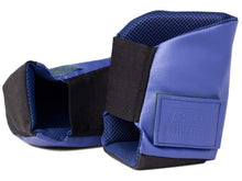 Load image into Gallery viewer, Bar Heel Pad + Gym Clutch Bundle