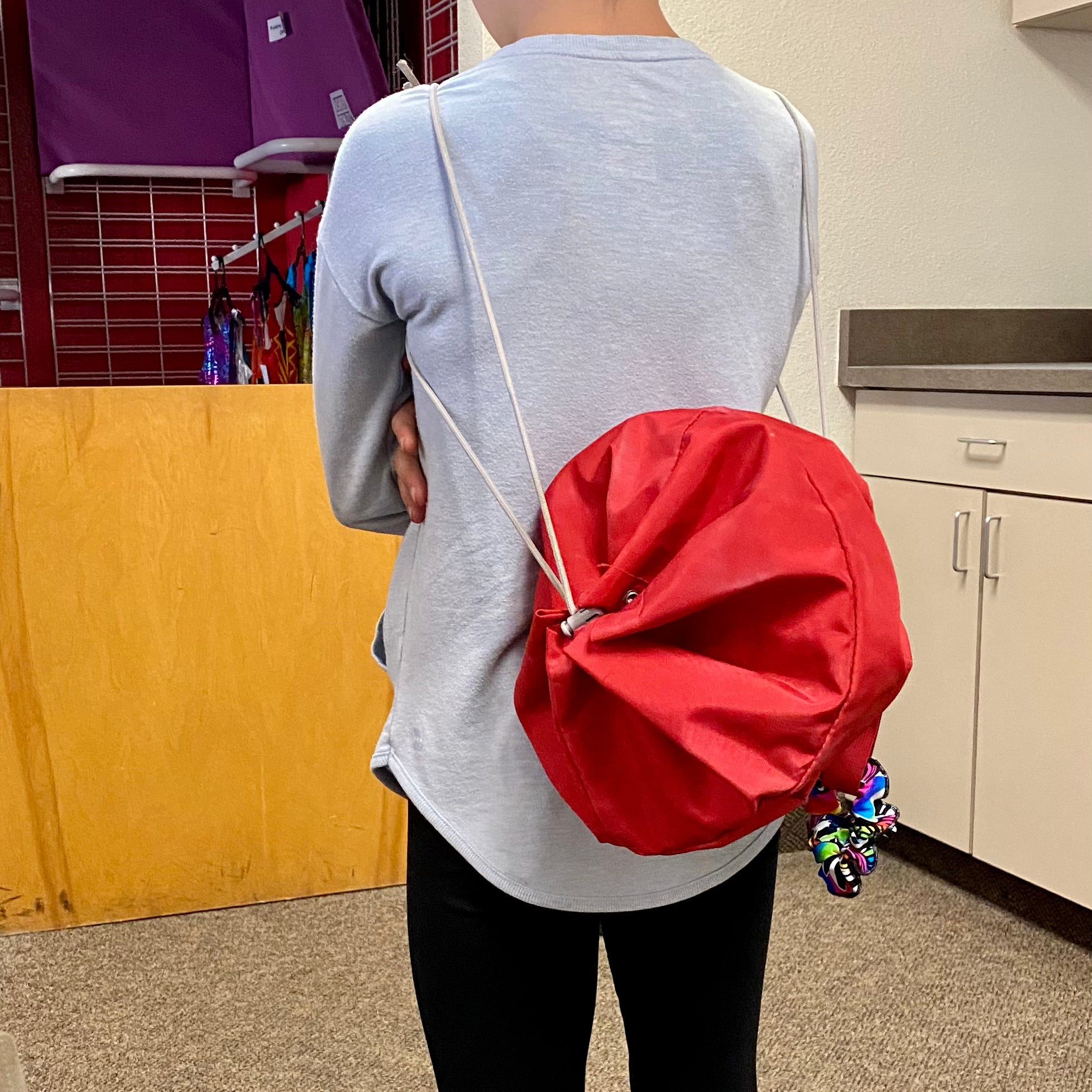 Gym online bucket bag